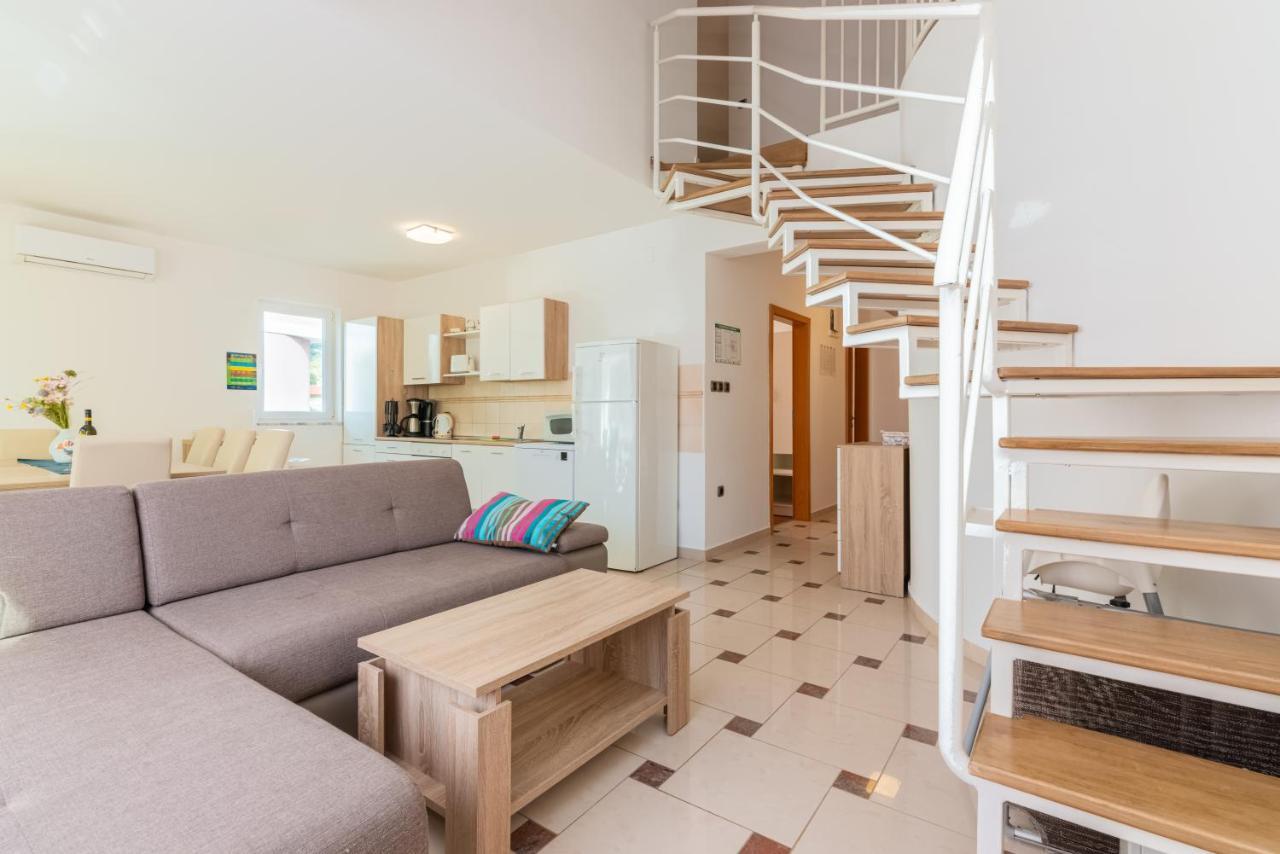 Apartment Lovorka 5 Baska  Luaran gambar