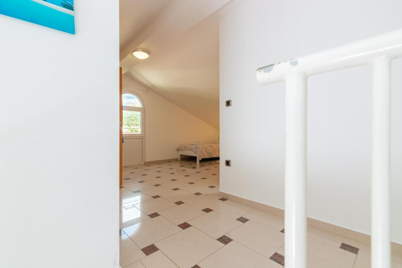 Apartment Lovorka 5 Baska  Luaran gambar